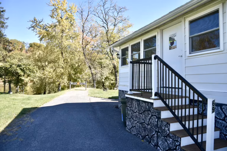 coop airbnb 768x512