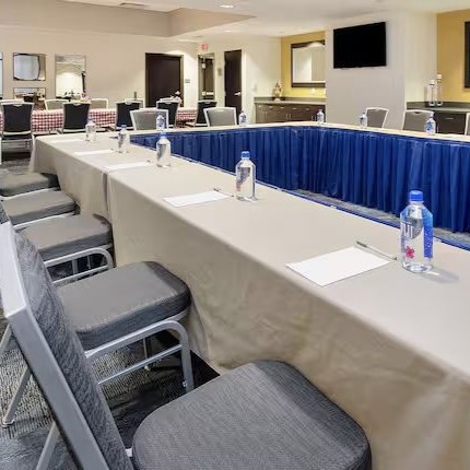 Mountaineer Room 2