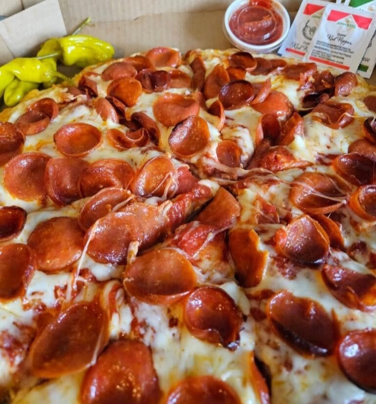 smokin jacks pizza 768x825